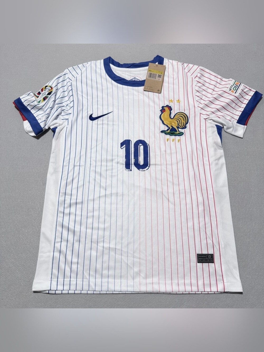 Kylian Mbappe Nike France Away Jersey #10 / Mens MEDIUM 2024-2025
